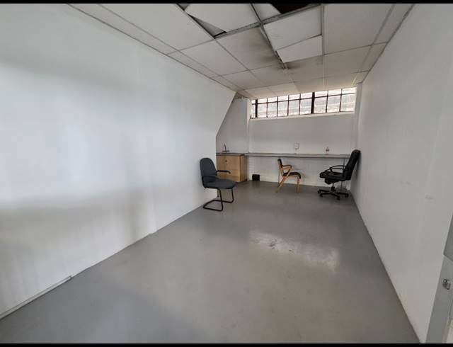 930M² WAREHOUSE TO LET IN OPHIRTON